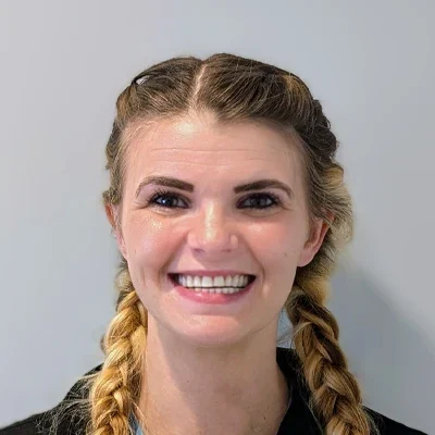 Peridontist Portland ME Alicia Boonen Team Alicia Boonen is a dental assistant at Portland Center for Dentistry