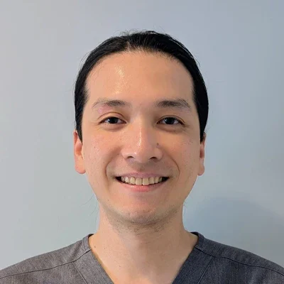 Peridontist Portland ME Hsin-Chaing Lee Team Dr. Hsin-Chiang, the periodontist at Portland Center for Dentistry, is shown smiling